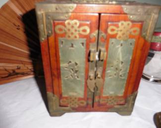 Antique Asian Jewelry Box with Brass Lock (functions)