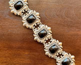 Vintage Mexican silver w/ black onyx bracelet