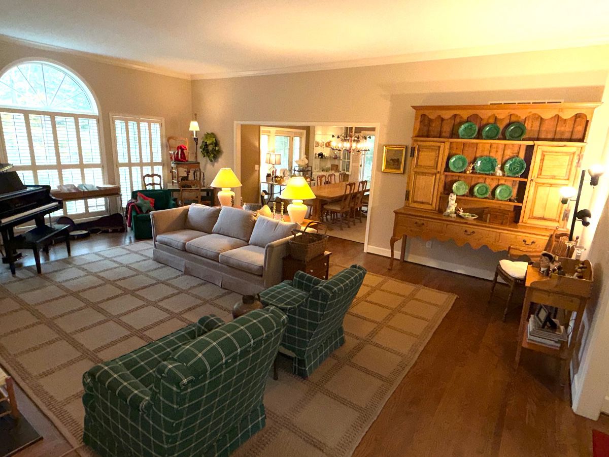 Overview of Living Room