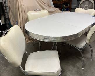 GINORMOUS: Thousands of COOL TREASURE FINDS, Smalls and Furniture  Too