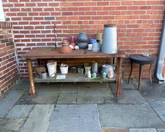 Potting table, pots, garden items