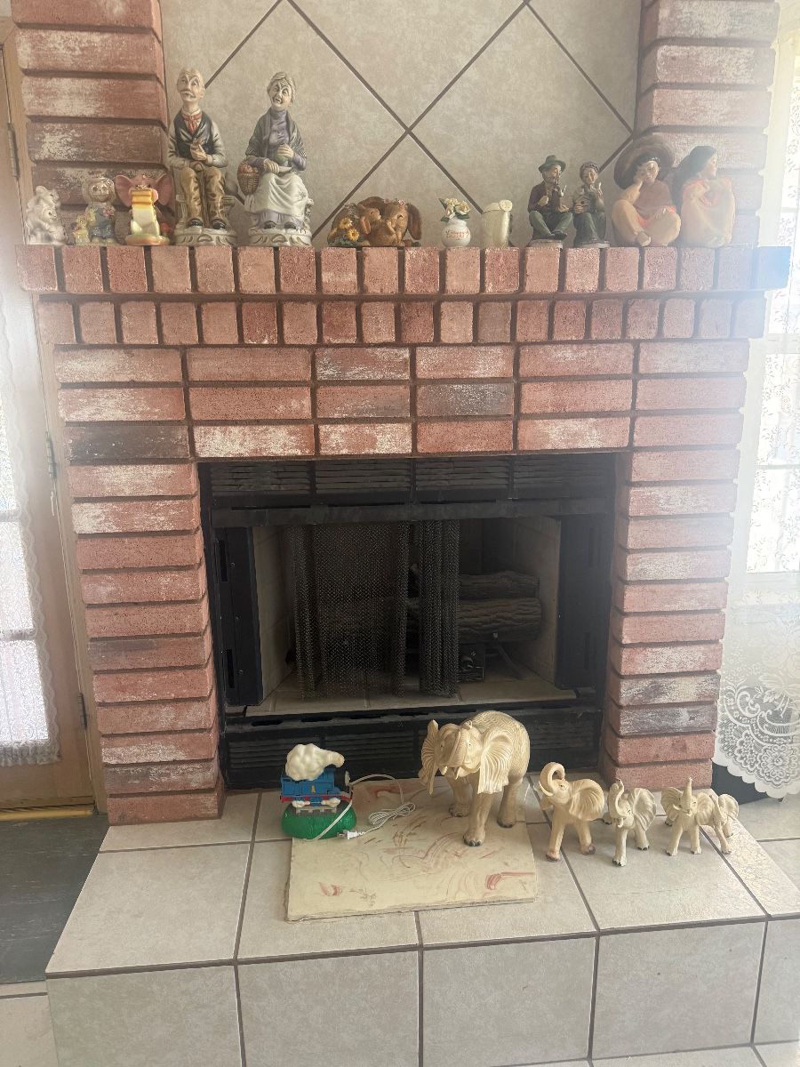 Fillmore Estate Sale in El Paso, TX starts on 10/24/2026