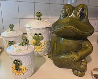 RETRO TREASURES,TOADS & TOOLS IN MIAMI