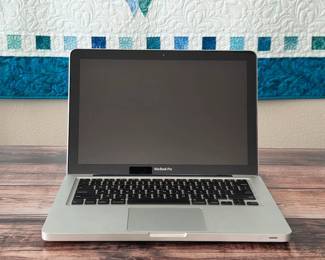 Apple MacBook Pro laptop