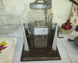 1800's hand crank home washing machine w/glass jar