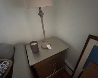 A Pair of Painted Side Tables with Table Lamps 