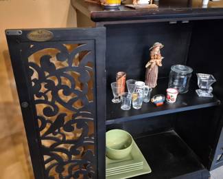 Oriental cabinet