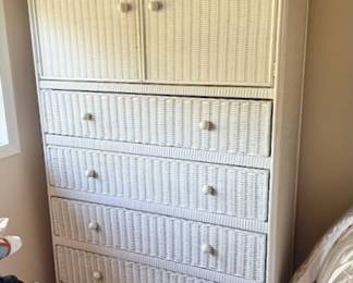 Wicker dresser