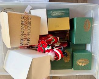 Christmas decor & ornaments