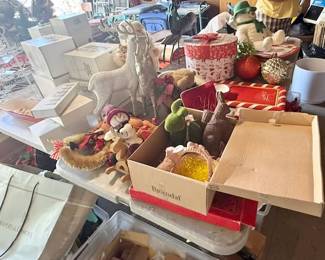 Christmas decor & ornaments