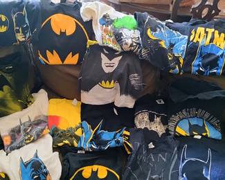 Batman...1989! A collection of Tee-shirts, toys and other promo's from the summer of 1989!