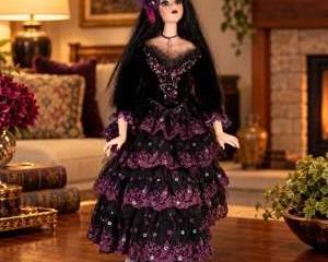Jan McLean Designs Elise French Floozie Bourgeoisie Porcelain Doll LE 500 Purple Black Gown