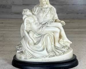  Vintage Pieta Statue after Michelangelo R. Leoni Dep. Oto Roma Cream Resin Black Oval Base