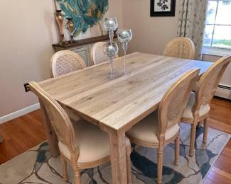 Contemporary Dining Table & Chairs