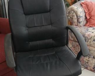 Five office chairs. In good condition
