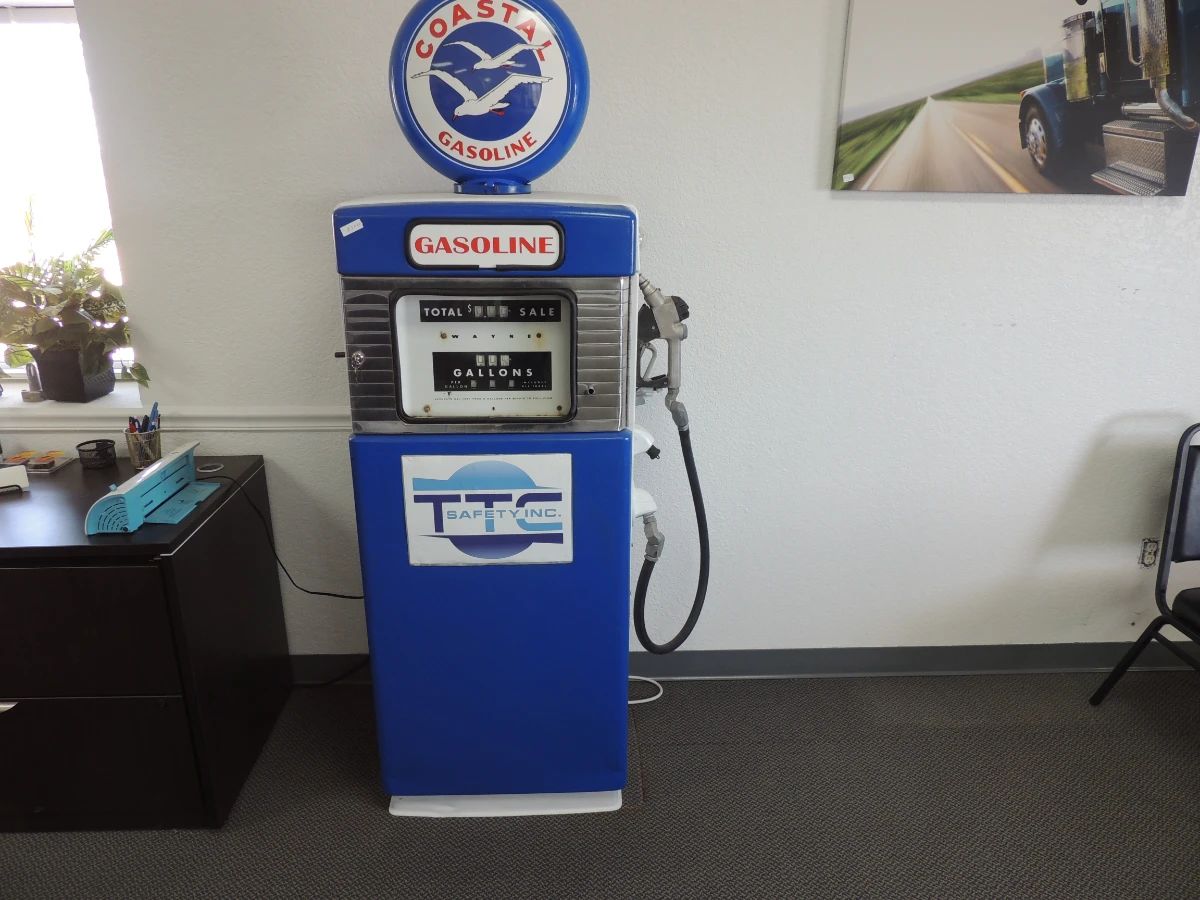 COASTAL VINTAGE GAS PUMP