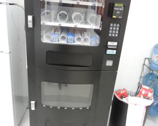 VENTING MACHINE FOR SNACKS AND SODA