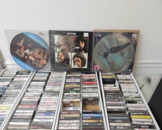 CASSETTES , PEARL JAM PICTURE DISC