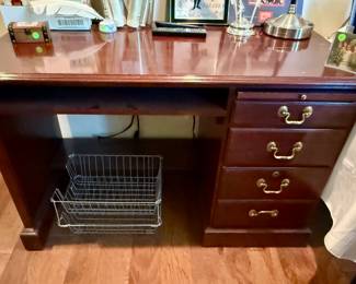 Ethan Allen desk