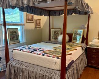 Queen colonial bed