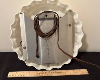 A152 - $250. 1960s Dr Pepper Tommy Tucker clock. And very good condition. Works great. Measures 11.5" diameter.