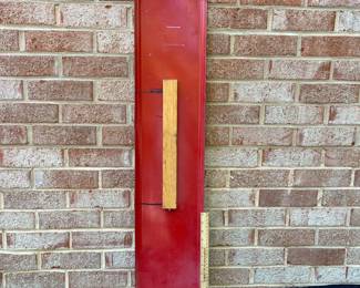 A59 - $150. Vintage Chew Mail Pouch Tobacco Thermometer. The thermometer works. Measures 8.5“ x 39“.