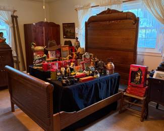OVERVIEW - Lots of smaller items available to browse when you come to shop!