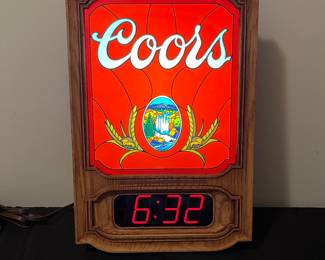 A135 - $45. 1981 Red Coors Light and Digital Wall Clock. Excellent condition works perfectly. Measures 10.75" x 16" tall.