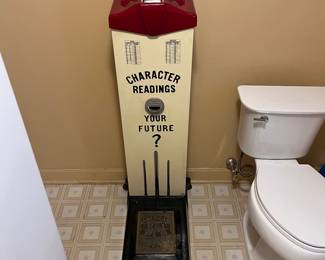 A178 - $350. Wate & Fate Future Reading Scale. With key and works great!