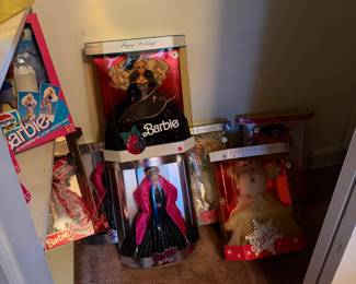 OVERVIEW - Lots of smaller items available to browse when you come to shop!
