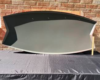 A172 - $550. 1960’s Fishtail Coca-cola AM20 sign. Excellent condition, for age. Original, has not been repainted. 5 Ft. (Allen Morris)