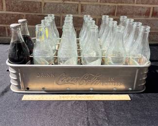 A43 - $165. 1940s Coca-Cola Aluminum Coke Bottle Stadium Carrier. Includes bottles (75th Anniversary bottles)
