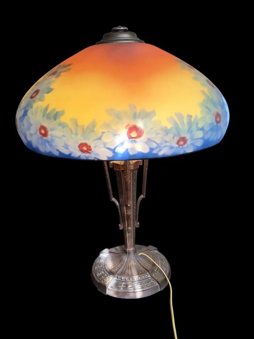 Arts Crafts Style Glass Shade Lamp