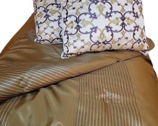 Queen Bedding