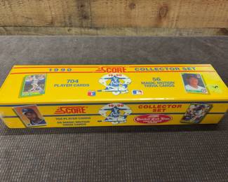 Sealed 1990 score baseball cards