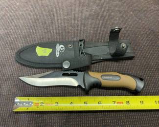 Mossy oak sheath knife