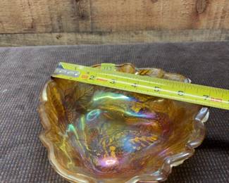 Amber carnival glass leaf pattern dish