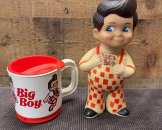 Big boy figure cup
