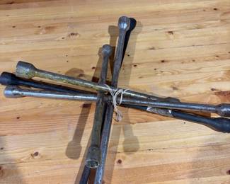 3 tire irons