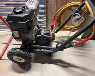 North Star pressure washer Briggs 65hp