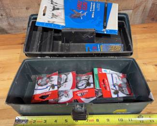 Tackle box w tackle