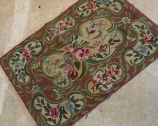 112 smallfloralwoolhookedrugwithcotton