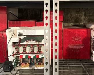 137 stnicholassquarevillagechristmashou