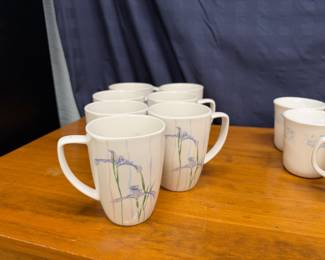 Corning ware Iris Pattern