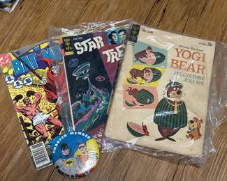 030 vintagestartrekyogibearbatmancomic