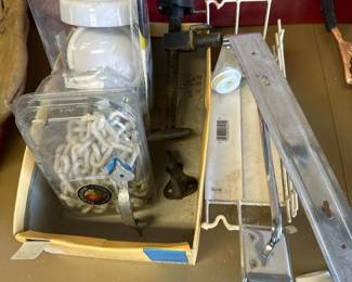 174 householdhardwareandutilityitems