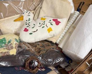 114 craftfabricsandhandmadedecorativeit