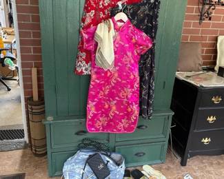 087 womensclothingaccessorieslot