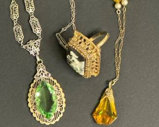 006 cameoringfiligreegreenpendantneckla