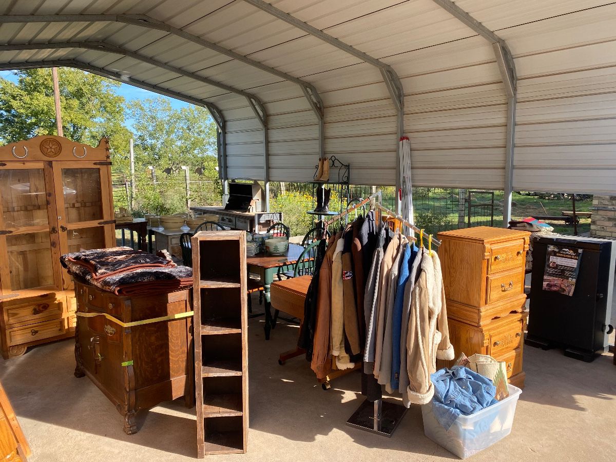 Rustic Texas Ranch Estate Sale in Crawford starts on 10/23/2026
